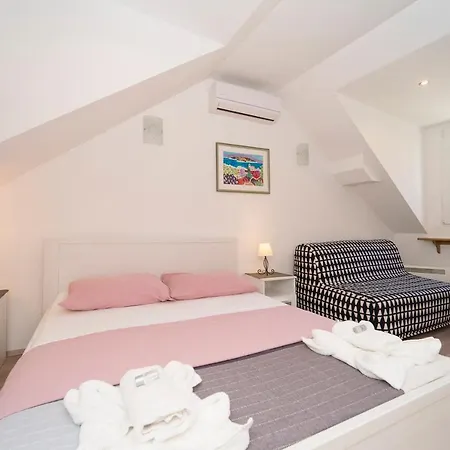 Confluence * Korcula Town